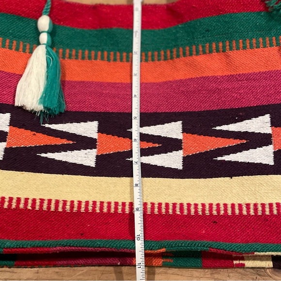 Nalini colorful woven Boho fringe tassel purse weekender bag southwestern aztec - Picture 8 of 8